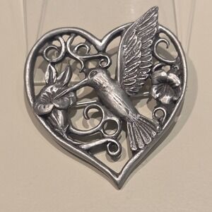 Vintage SPOONTIQUES Signed Pewter Hummingbird Heart Garden Floral Brooch 3915